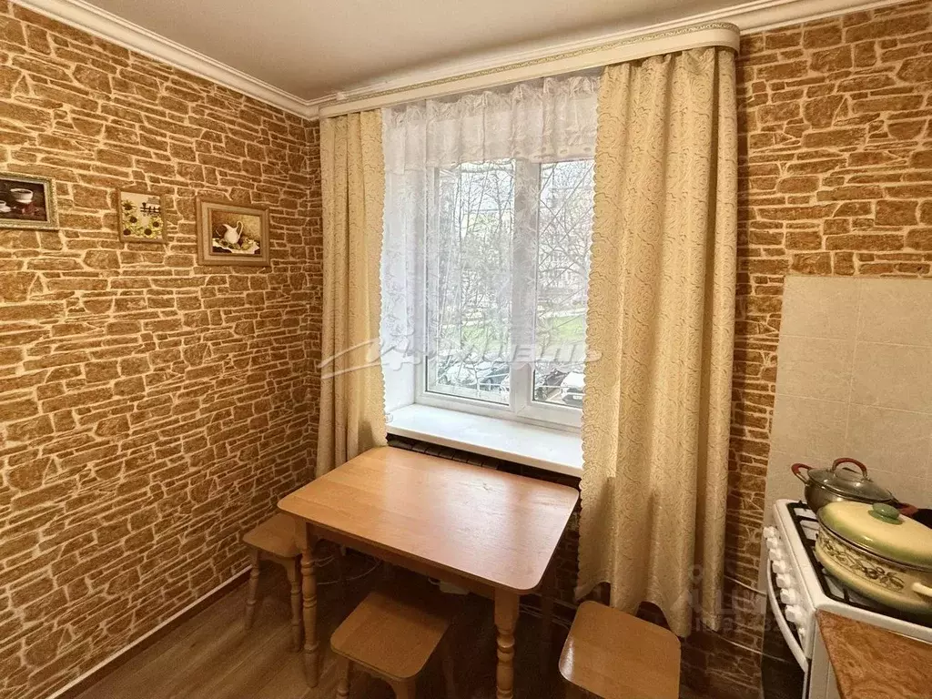 1-к кв. Крым, Симферополь ул. Имени Мате Залки, 5 (36.4 м) - Фото 1