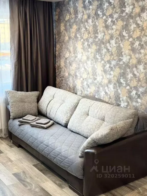 2-к кв. Магаданская область, Магадан Портовая ул., 19Б (43.0 м) - Фото 1