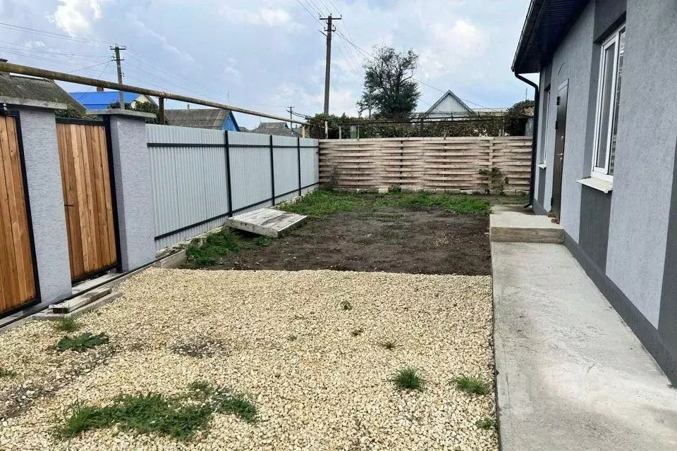 Дом в Краснодарский край, Темрюкский район, Краснострельское с/пос, ... - Фото 2