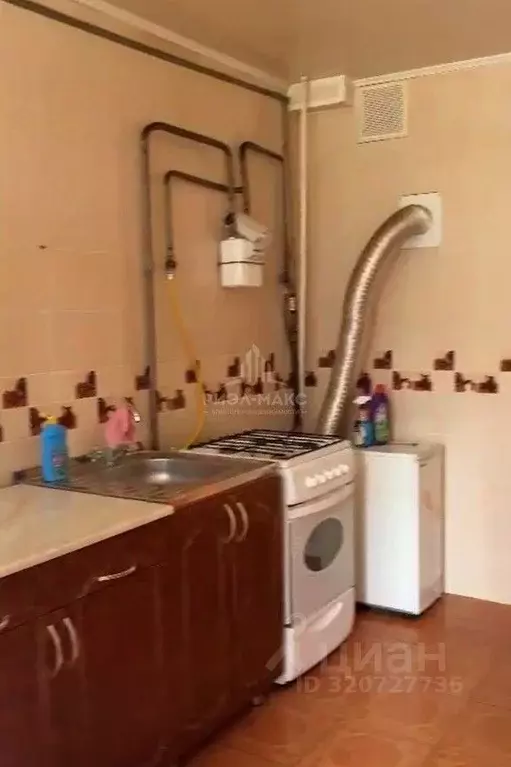 3-к кв. Брянская область, с. Жирятино ул. Сосновая, 5 (69.6 м) - Фото 2