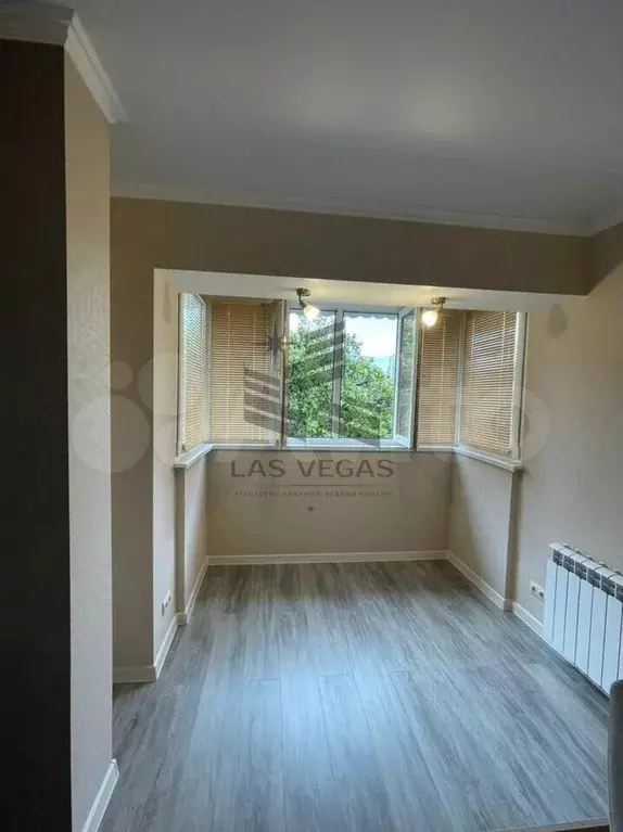 2-к. квартира, 43 м, 5/5 эт. - Фото 1