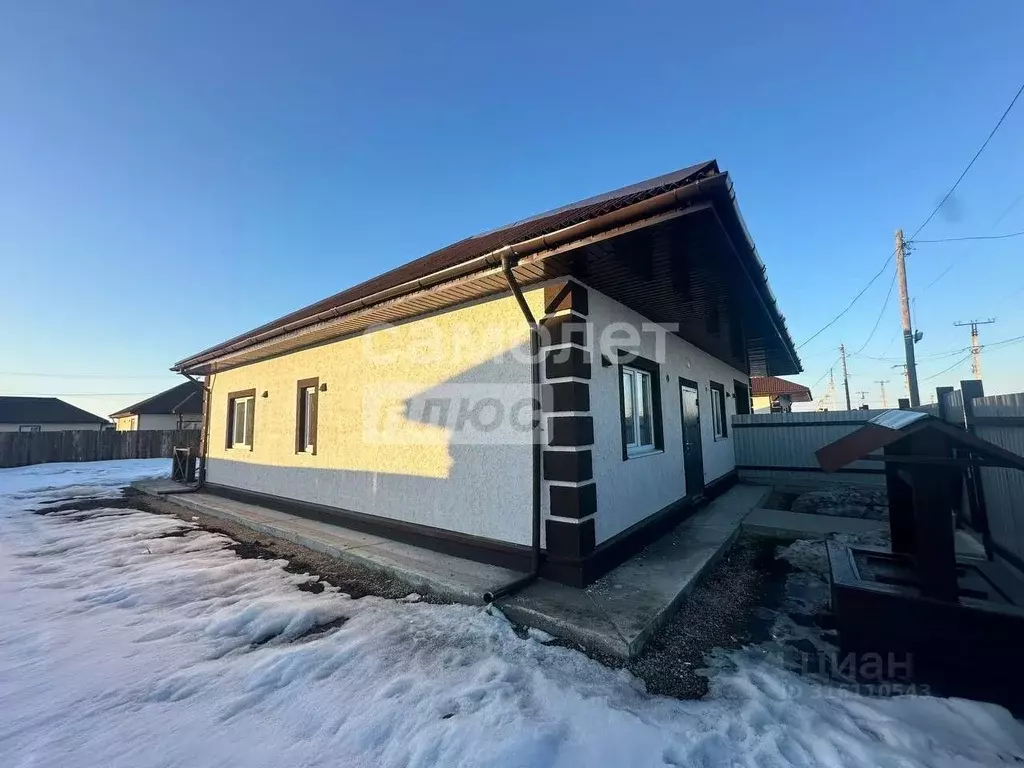 Дом в Иркутская область, Иркутский муниципальный округ, с. Хомутово  ... - Фото 1