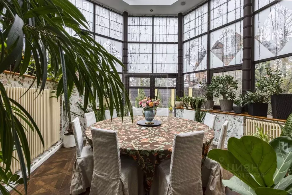 Дом в Москва ул. Академика Семенова, 97К32 (1000 м) - Фото 1