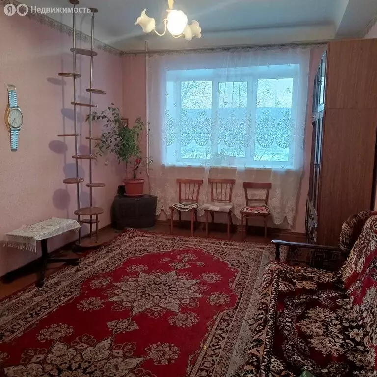 3-комнатная квартира: Бодайбо, улица 30 лет Победы, 51 (59.5 м) - Фото 1