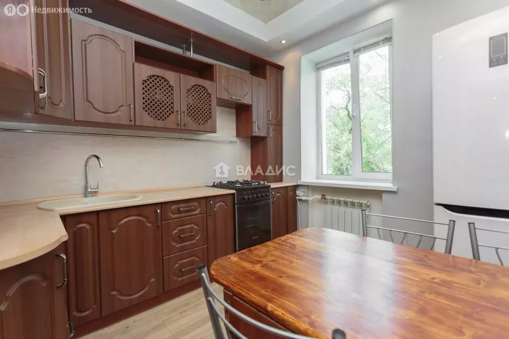 2-комнатная квартира: Благовещенск, Октябрьская улица, 54 (61.6 м) - Фото 1