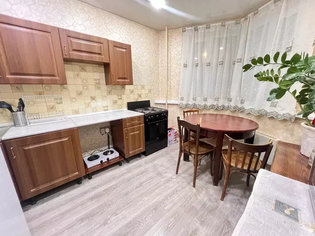 3-к кв. Москва Рабочая ул., 6К1 (55.0 м) - Фото 1