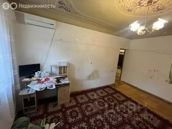 3-комнатная квартира: Краснодар, Клиническая улица, 14 (59 м) - Фото 0