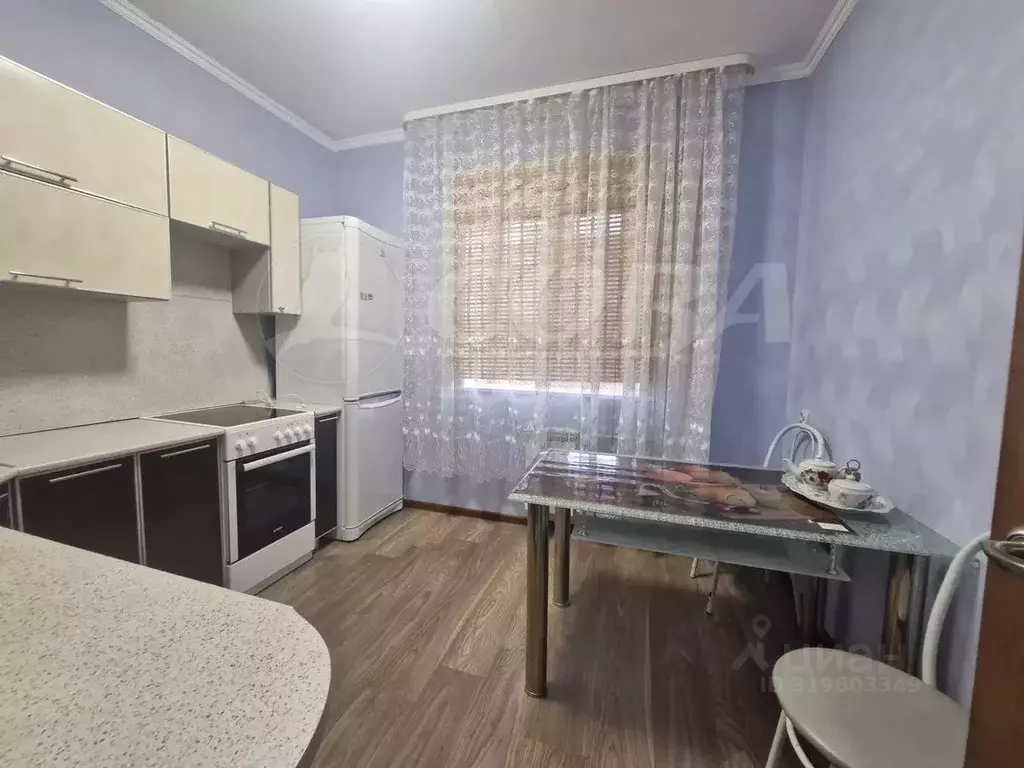 2-к кв. Тюменская область, Тобольск 3Б мкр, 21А (62.0 м) - Фото 1