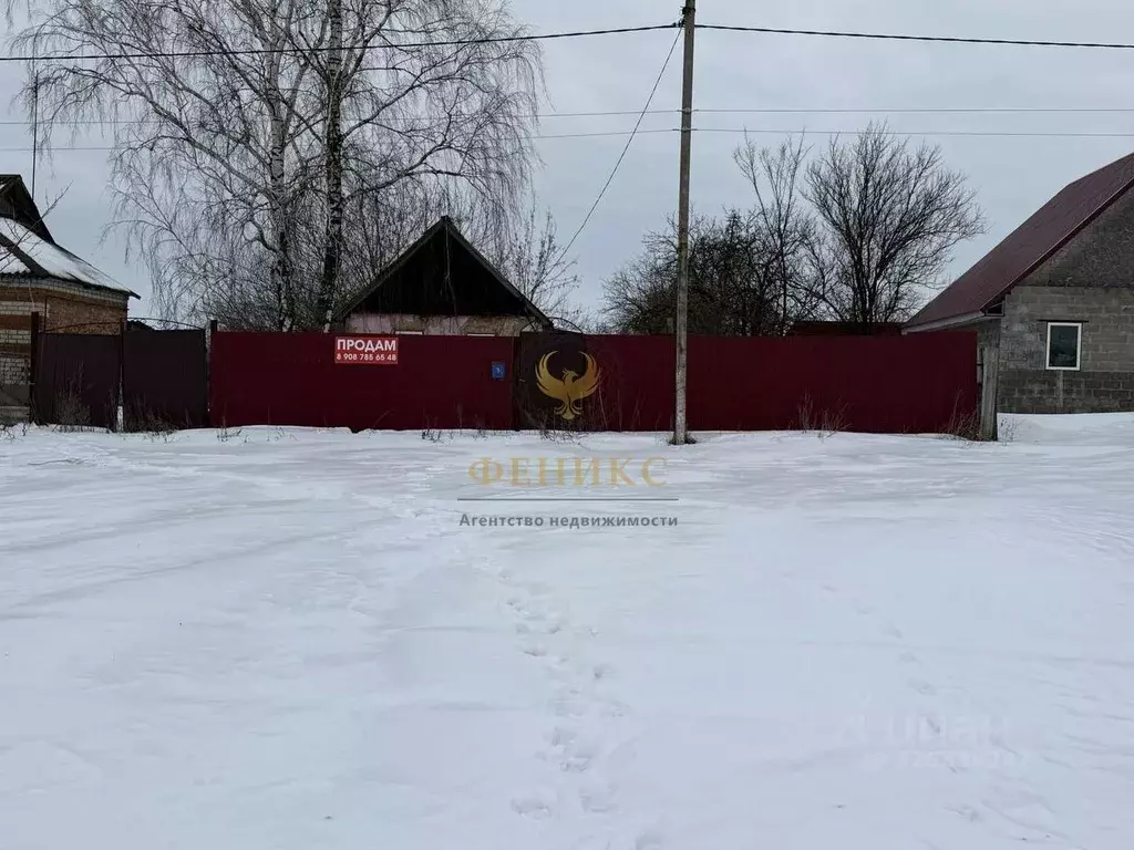 Дом в Белгородская область, Корочанский район, Ломовское с/пос, с. ... - Фото 2