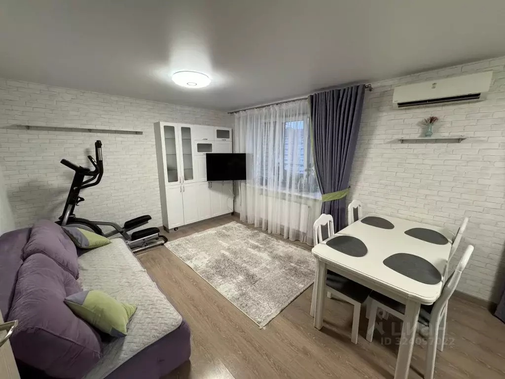 3-к кв. Вологодская область, Череповец ул. Монтклер, 3А (85.7 м) - Фото 2