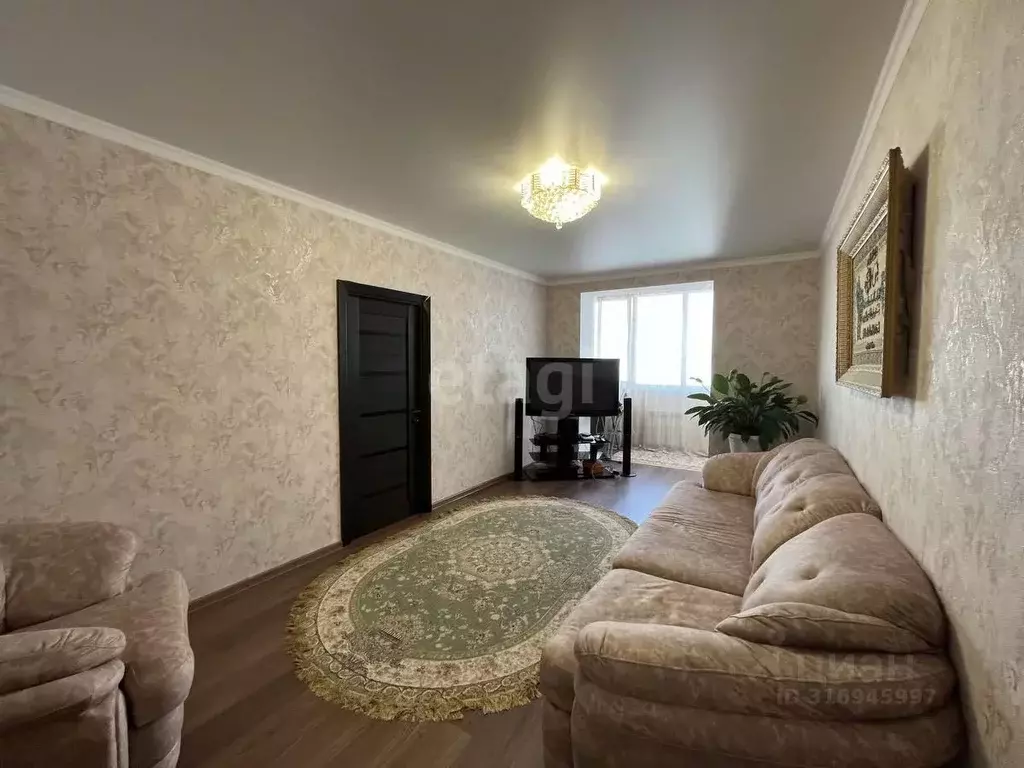 3-к кв. Карачаево-Черкесия, Черкесск Октябрьская ул., 384А (94.4 м) - Фото 0