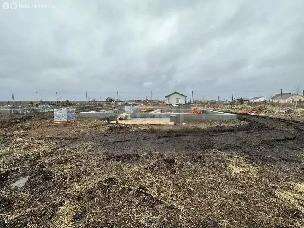 Участок в село Конь, 1-я улица Строителей (6 м) - Фото 1