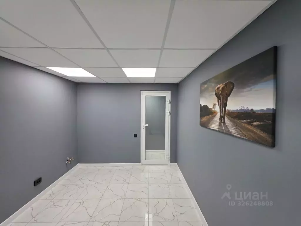 Помещение свободного назначения в Москва Комсомольский просп., 40 (15 ... - Фото 1