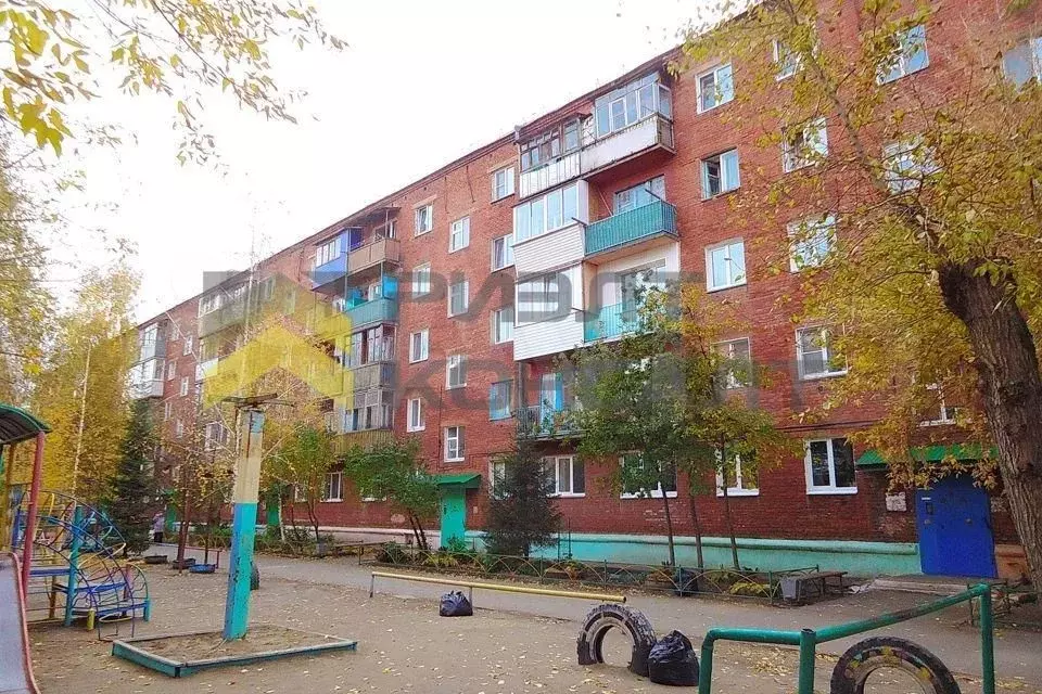 3-к. квартира, 58 м, 5/5 эт. - Фото 1