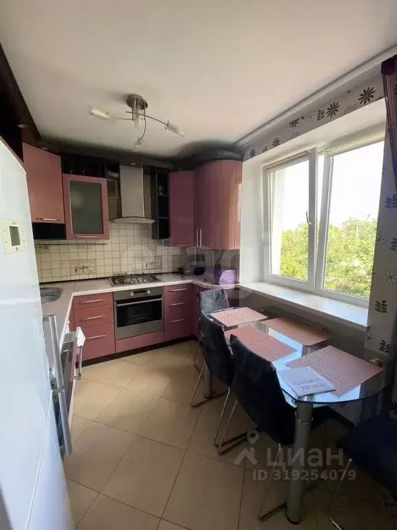 2-к кв. Севастополь ул. Горпищенко, 98А (56.0 м) - Фото 0