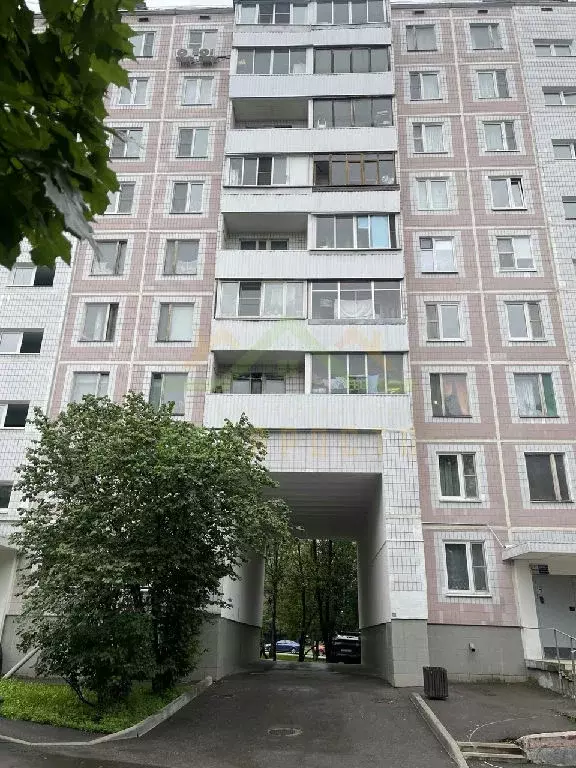 Продается 3-комнатная квартира - Фото 1