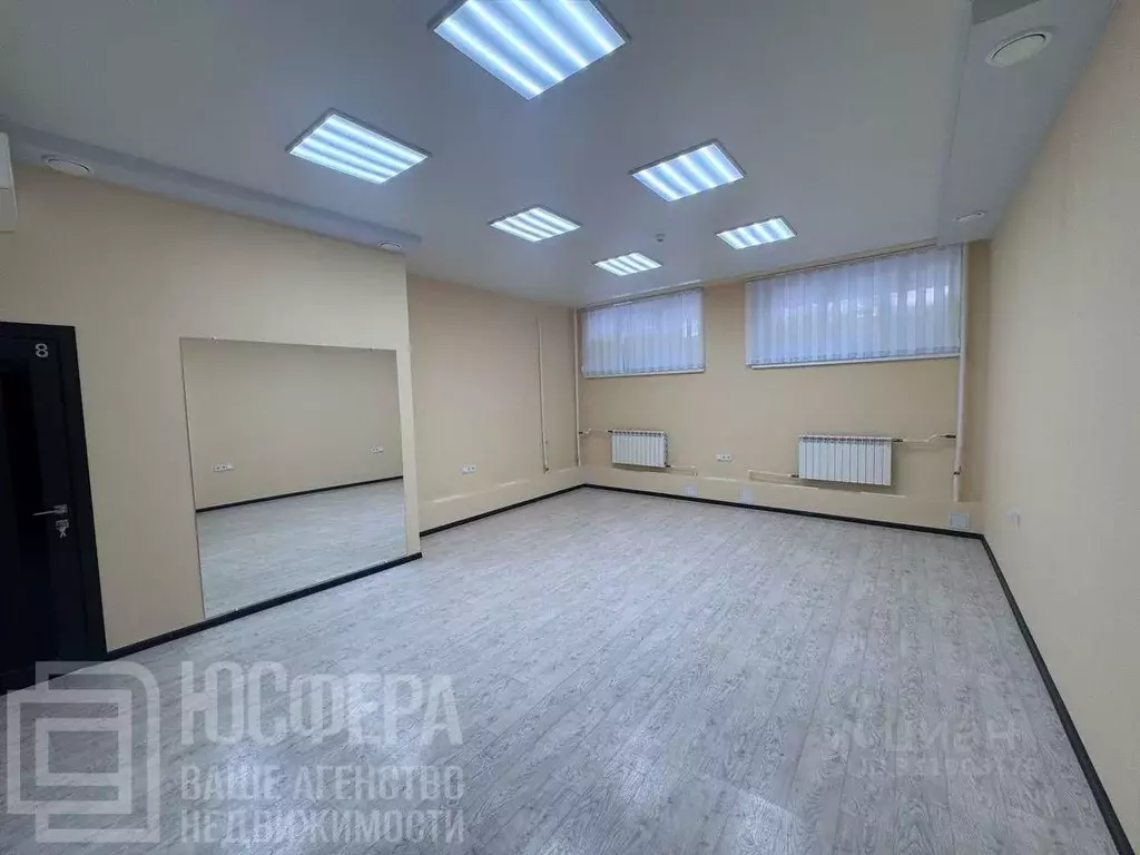 Офис в Волгоградская область, Волгоград Волгодонская ул., 3 (130 м) - Фото 2