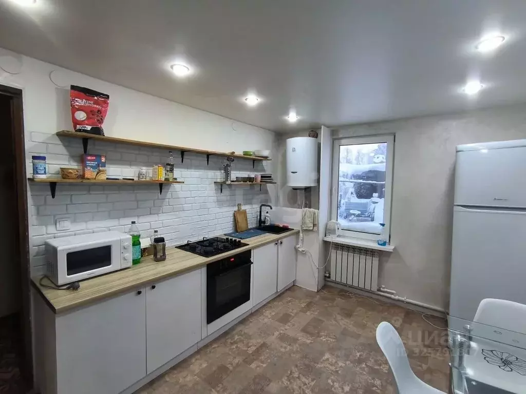 Дом в Ямало-Ненецкий АО, Тарко-Сале Пуровский район, ул. Авиаторов, 1 ... - Фото 2