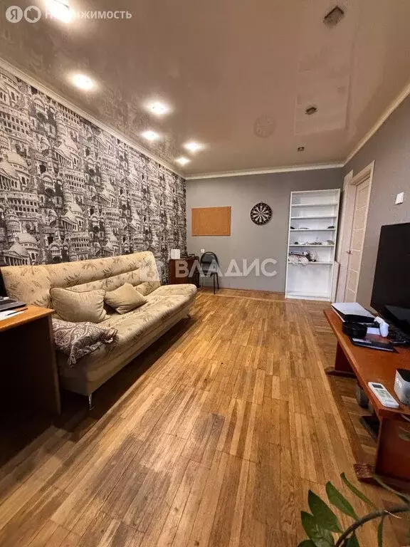 3-комнатная квартира: Белгород, проспект Ватутина, 12 (61 м) - Фото 1