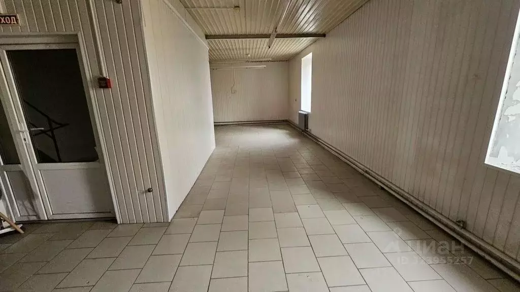 Помещение свободного назначения в Ленинградская область, Лодейное поле ... - Фото 1