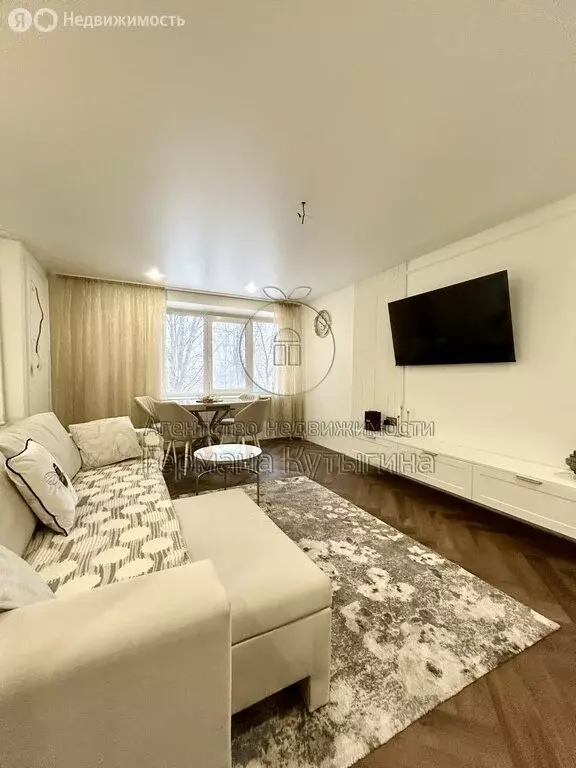 3-комнатная квартира: Волгоград, улица Пархоменко, 59А (61.9 м) - Фото 1