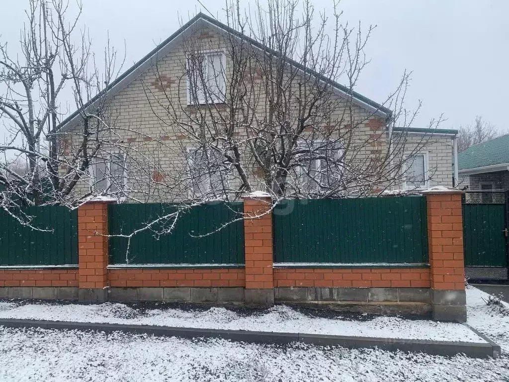 Дом в Белгородская область, Ровеньки городское поселение, Ровеньки рп ... - Фото 2