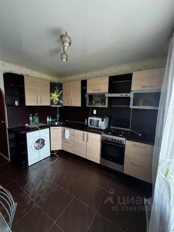 2-к кв. Татарстан, Казань Ломжинская ул., 7 (60.0 м) - Фото 0