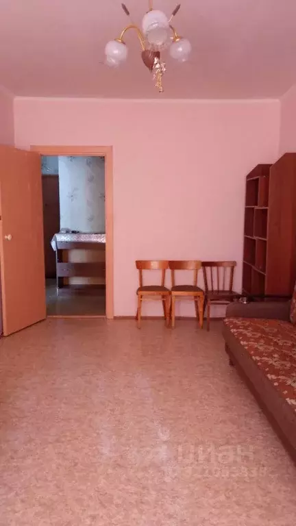 1-к кв. Воронежская область, Россошь ул. Фурманова, 1 (46.2 м) - Фото 1