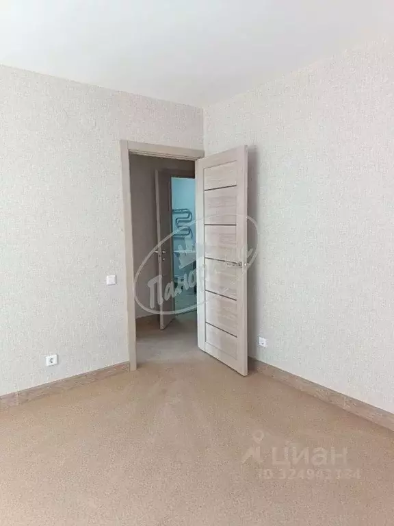 3-к кв. Калужская область, Калуга проезд Юрия Круглова, 12 (80.0 м) - Фото 1