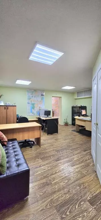 Офис в Челябинская область, Челябинск ул. Калинина, 18 (277 м) - Фото 1