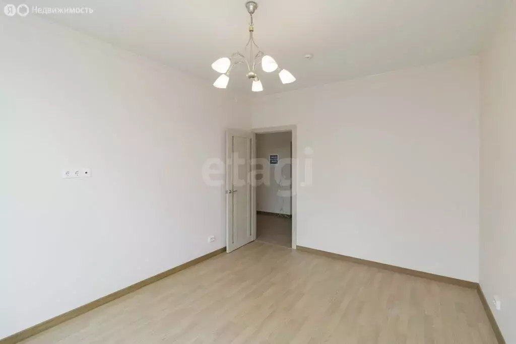 1-комнатная квартира: Тюмень, улица Федюнинского, 30к2 (43.2 м) - Фото 2