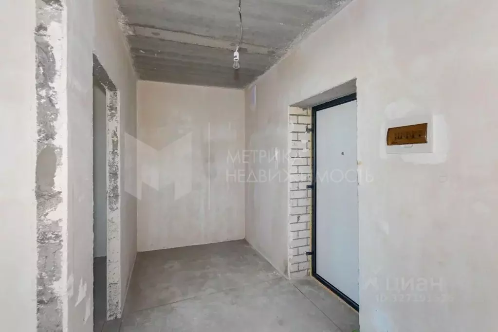 1-к кв. Тюменская область, Тюмень ул. Владислава Крапивина, 4 (36.8 м) - Фото 1