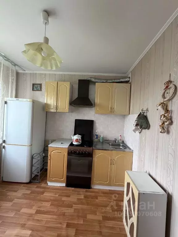 3-к кв. Брянская область, Брянск ул. Крахмалева, 13 (70.0 м) - Фото 1