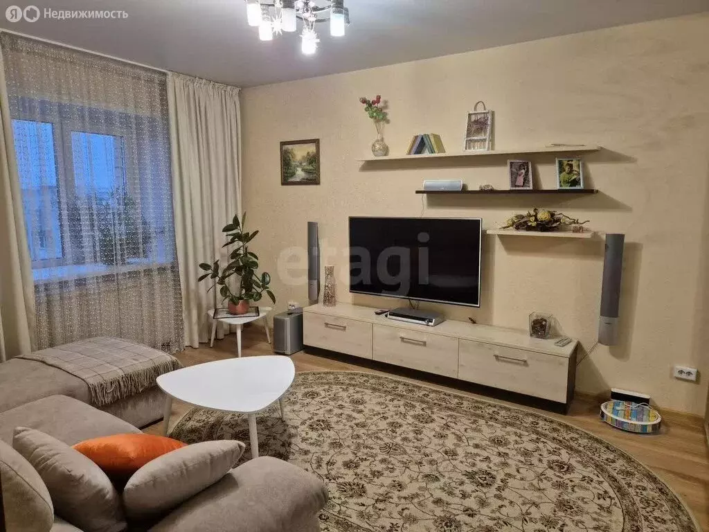 3-комнатная квартира: Киров, Ленинский район, улица Щорса, 19к2 (80.5 ... - Фото 2