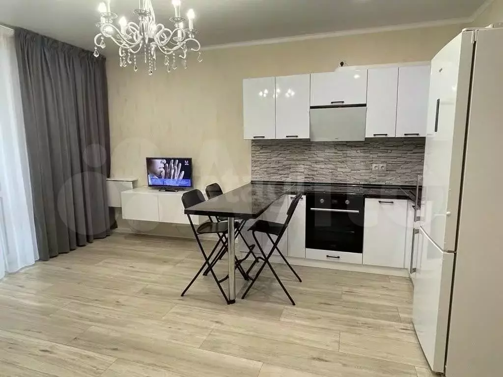 Квартира-студия, 29,8 м, 14/19 эт. - Фото 0