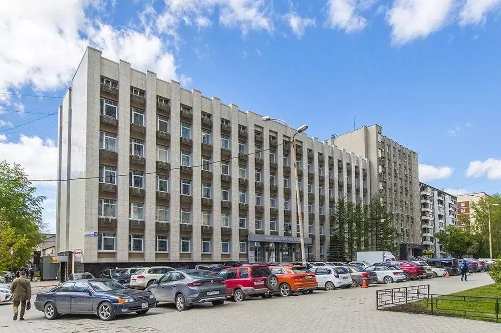 Офис в Свердловская область, Екатеринбург ул. Кузнечная, 92 (30 м) - Фото 1