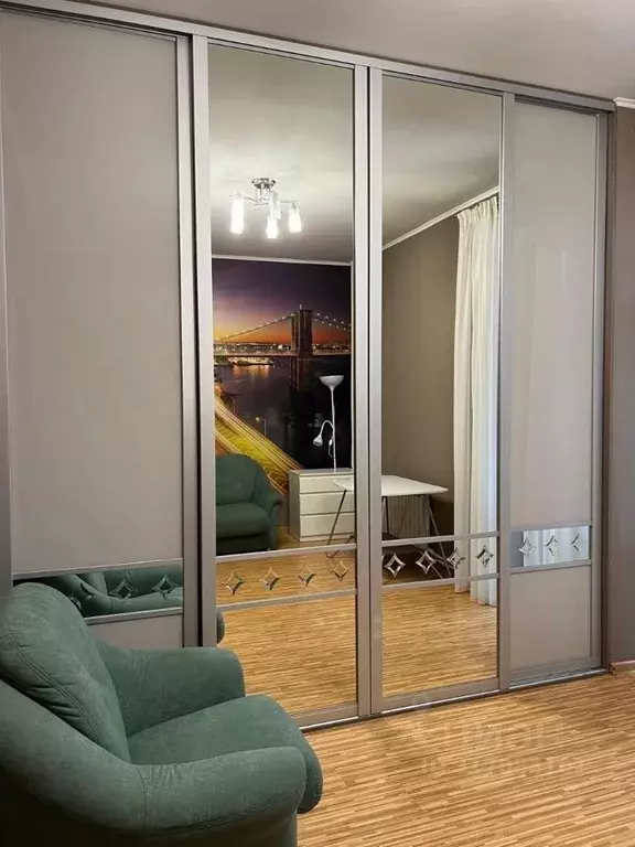 3-к кв. Татарстан, Казань ул. Лейтенанта Шмидта, 3/15 (100.0 м) - Фото 0