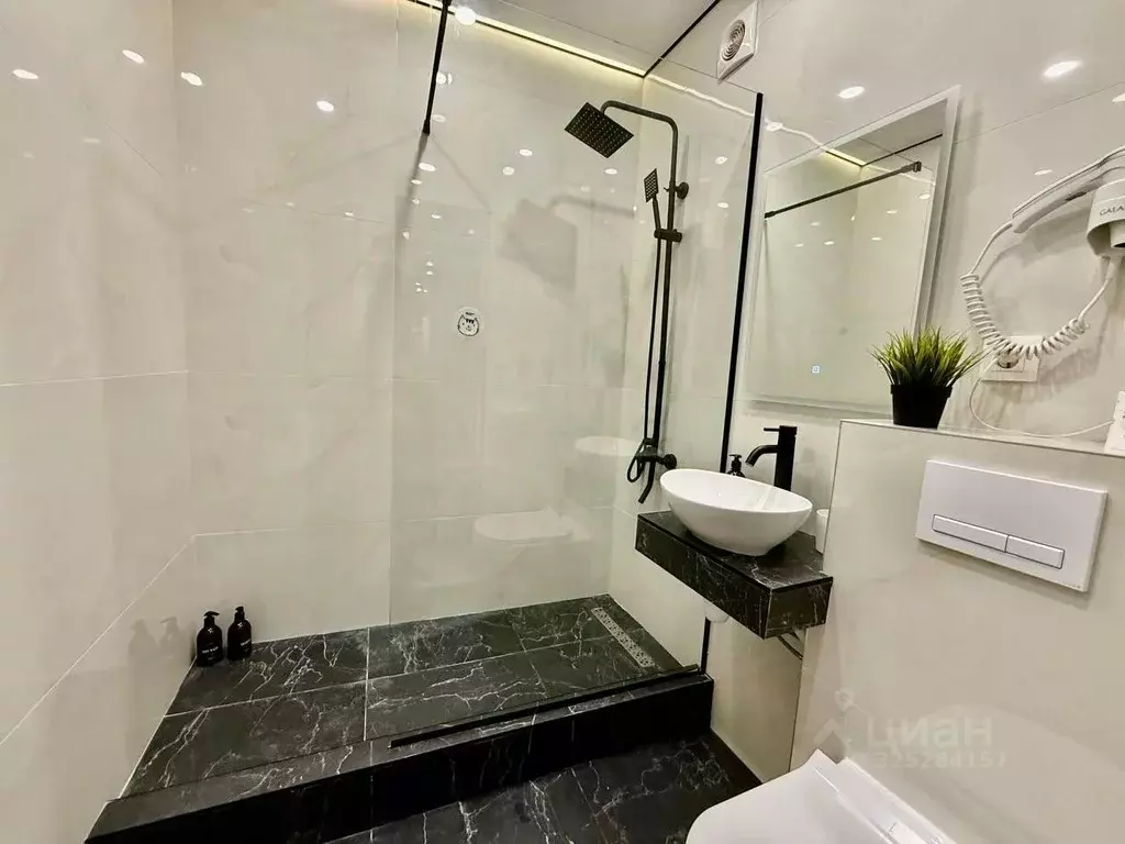 1-к кв. Татарстан, Казань ул. Чернышевского, 16 (40.0 м) - Фото 2