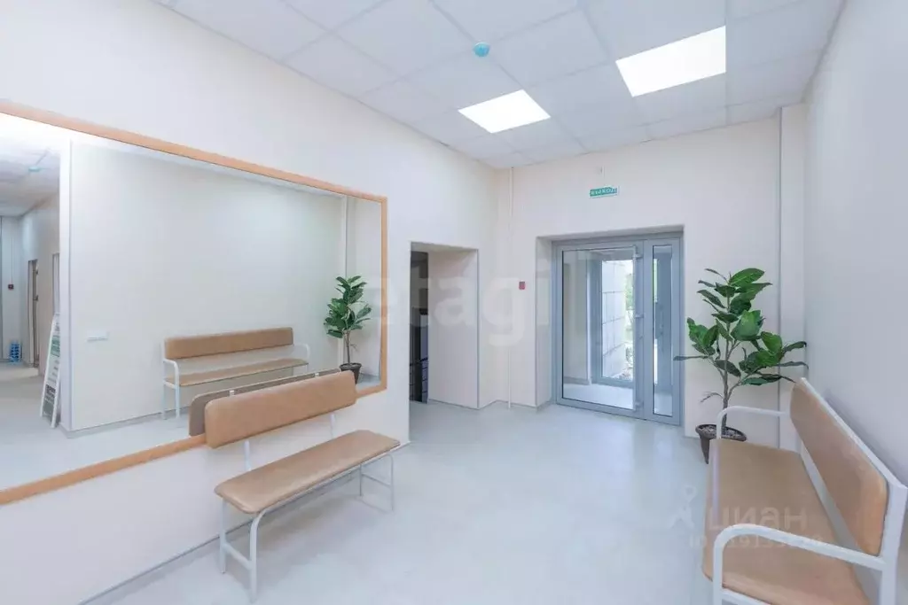 Помещение свободного назначения в Пермский край, Пермь ул. Мильчакова, ... - Фото 1