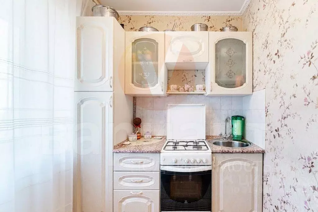 2-к кв. Омская область, Омск Привокзальный мкр, ул. Карбышева, 3В ... - Фото 2