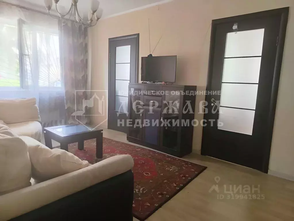 3-к кв. Кемеровская область, Кемерово просп. Ленина, 133А (50.0 м) - Фото 1