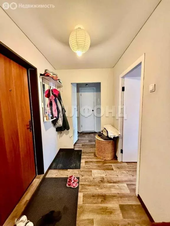 2-комнатная квартира: Тольятти, улица Льва Яшина, 8 (50 м) - Фото 0