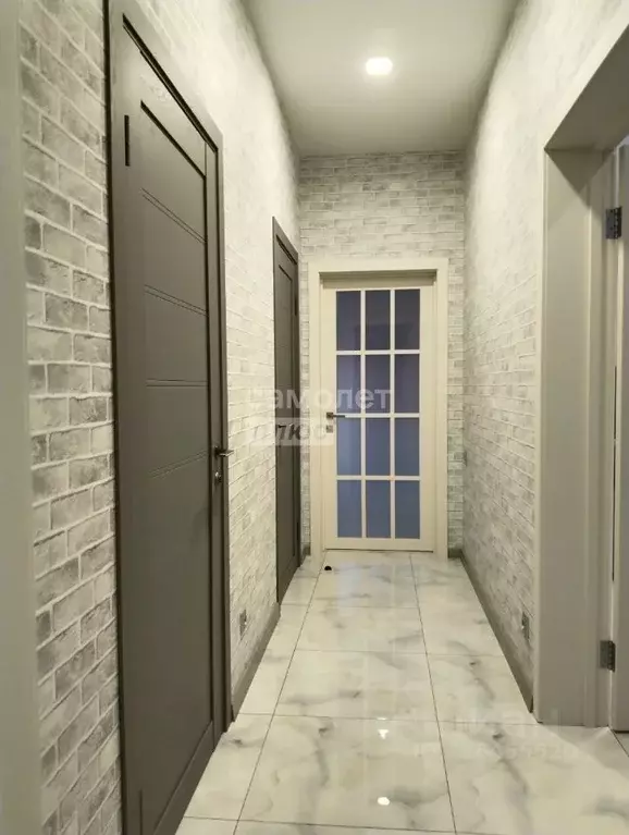 Коттедж в Краснодарский край, Кореновский район, Платнировское с/пос, ... - Фото 1