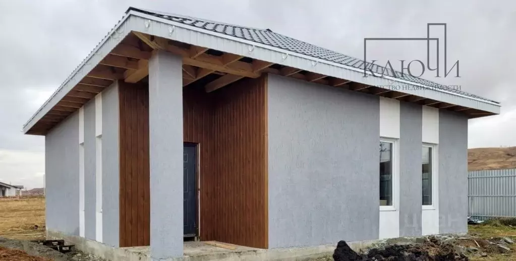 Дом в Башкортостан, Абзелиловский район, Ташбулатовский сельсовет, с. ... - Фото 1