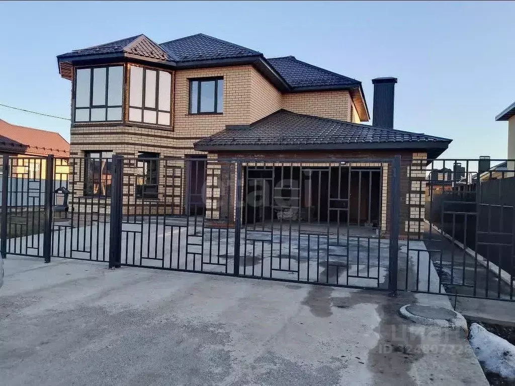 Дом в Оренбургская область, Оренбургский район, с. Ивановка ул. ... - Фото 2