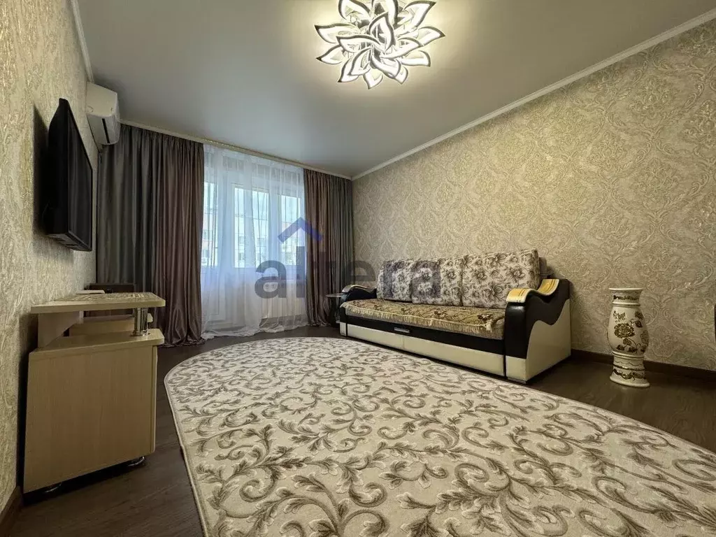2-к кв. Татарстан, Казань ул. Маршала Чуйкова, 87 (64.0 м) - Фото 1