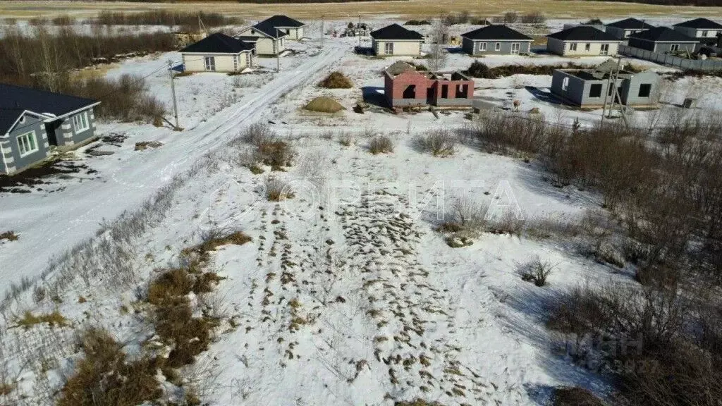 Участок в Тюменская область, Тюменский муниципальный округ, с. Ембаево ... - Фото 2