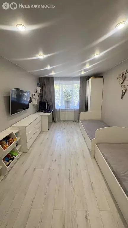 2-комнатная квартира: Берёзовский, улица Энергостроителей, 5 (53 м) - Фото 1