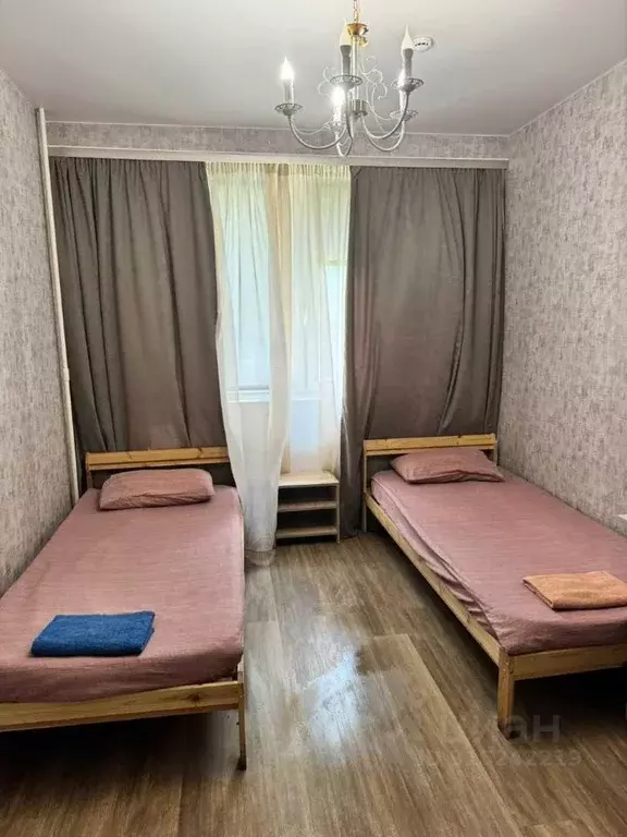 Комната Московская область, Лобня ул. Юности, 13 (13.0 м) - Фото 0