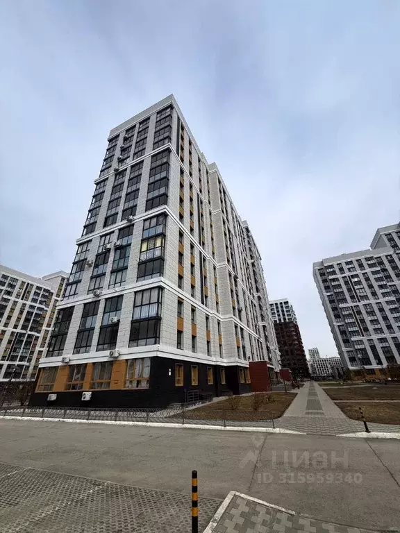 2-к кв. Алтайский край, Барнаул ул. 280-летия Барнаула, 23 (40.0 м) - Фото 0